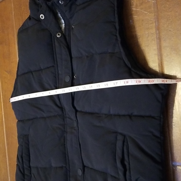 Maralyn And Me Womens Black Puff Jacket Vest - Picture 7 of 13